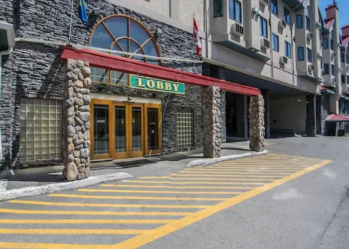 Chateau CanmoreResort Hotel